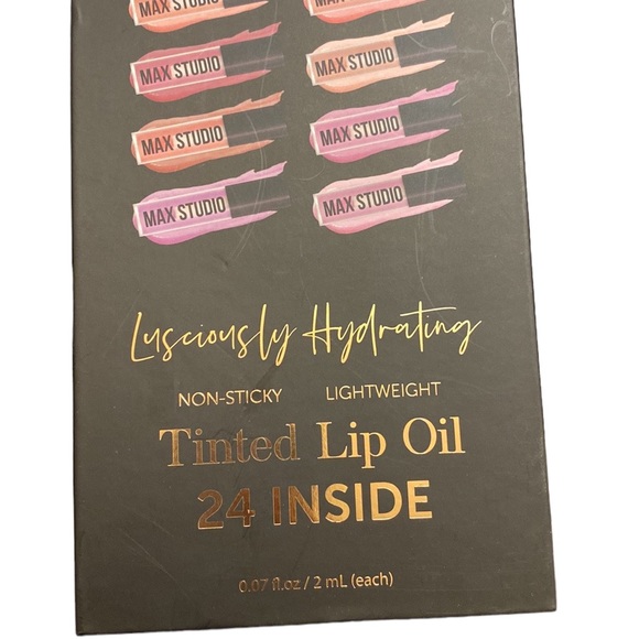 Max Studio Lip Oil Collection - Picture 2 of 4